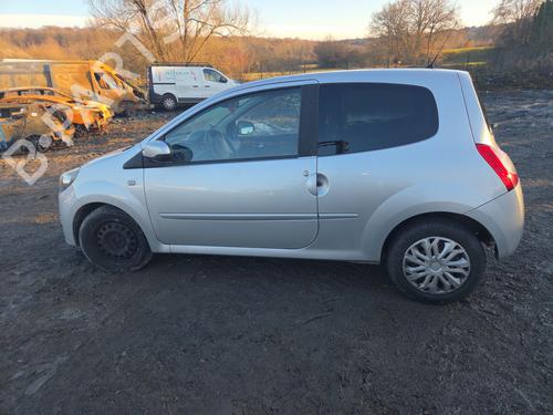 Used Parts RENAULT TWINGO II (CN0_)  1.5 dCi 75  4835411