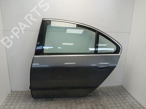 Used Left rear door Left rear door 37363086 37363086