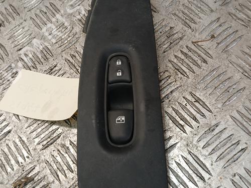 Used Right front window switch Right front window switch 37370281 37370281