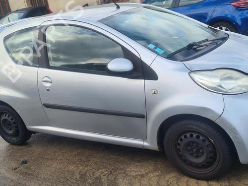 Left front window switch PEUGEOT 107 (PM_, PN_) 1.0 | BP37373561I27 - Image 5