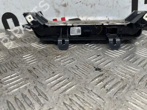 Used Climate control Climate control 37746509 37746509