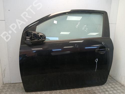 Dør venstre fortil Dør venstre fortil PEUGEOT 108 1.2 (82 hp) 37365506 37365506