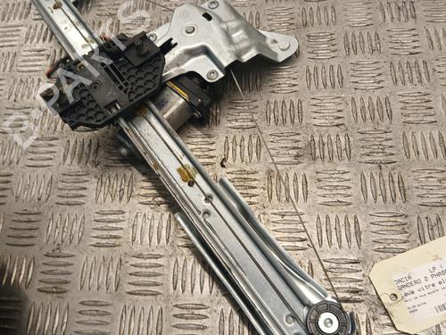 Used Front left window mechanism Front left window mechanism DACIA SANDERO II TCe 90 (B8M1, B8MA, B8AC) (90 hp) 39702583 39702583