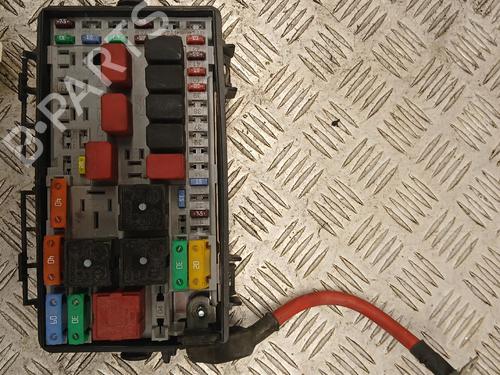 fuse-box-fiat-grande-punto-199_-2005-39702539 main image