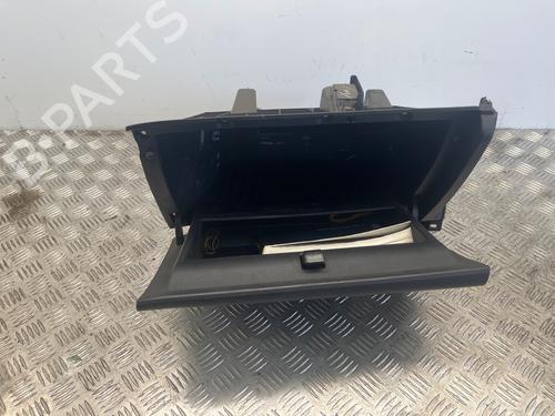 Used Glove box Glove box 37604318 37604318