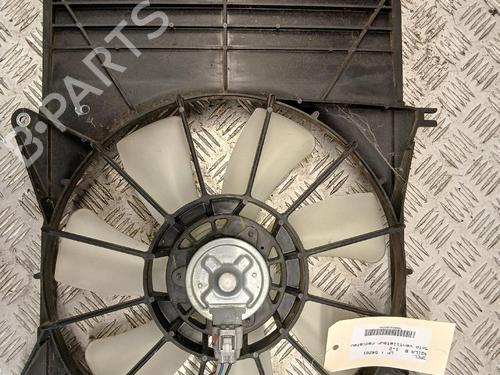 Used Radiator fan Radiator fan 38557490 38557490