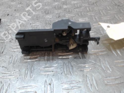 Used Front left interior door handle Front left interior door handle 37353121 37353121