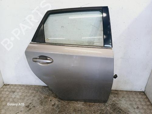 Used Right rear door Right rear door TOYOTA AURIS (_E18_) 1.8 Hybrid (ZWE186_, ZWE186R) (136 hp) 40602748 40602748
