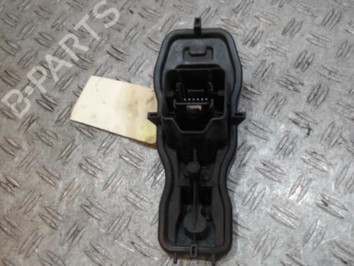 lamp-holder-renault-grand-scenic-ii-jm01_-2004-2005-2006-2007-2008-2009-37352163 main image