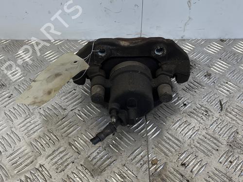 Remklauw rechts voor Remklauw rechts voor VOLVO V50 (545) 1.6 D (109 hp) 37374990 37374990