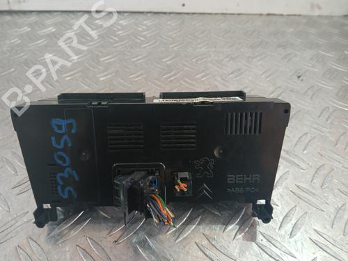 climate-control-peugeot-5008-0u_-0e_-2009-2010-2011-2012-2013-2014-2015-2016-2017-37364988 main image