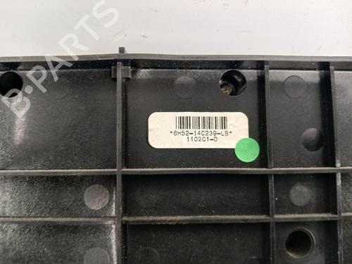 climate-control-land-rover-freelander-2-l359-2006-2007-2008-2009-2010-2011-2012-2013-2014-2015-37375315 main image