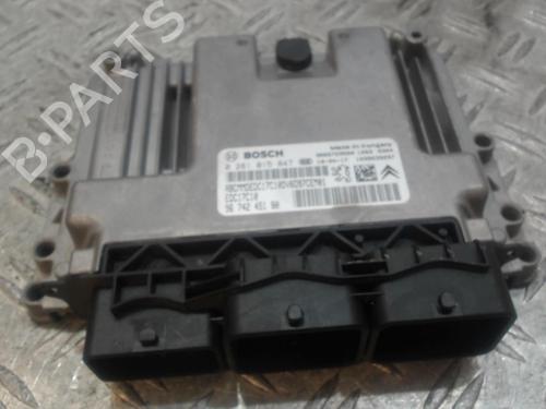 Used Engine control unit (ECU) Engine control unit (ECU) 37355628 37355628