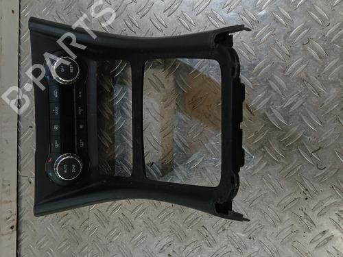 climate-control-mercedes-benz-a-class-w176-2012-2013-2014-2015-2016-2017-2018-37364159 main image