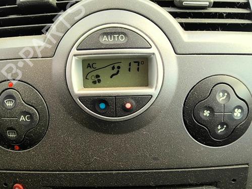 Used Climate control Climate control RENAULT MEGANE II (BM0/1_, CM0/1_) 2.0 dCi (BM1K, CM1K) (150 hp) 38927346 38927346