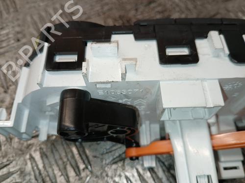climate-control-citroen-c3-iii-sx-2016-37370491 main image