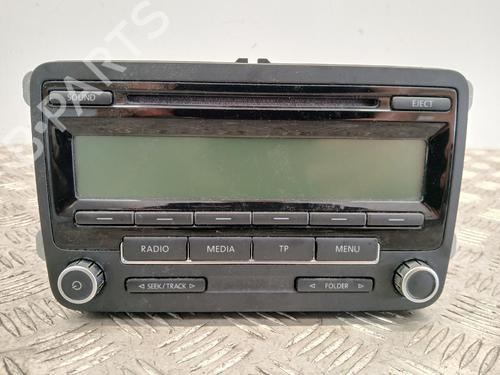 Used Radio Radio VW GOLF VI (5K1) 1.6 TDI (105 hp) 39992975 39992975