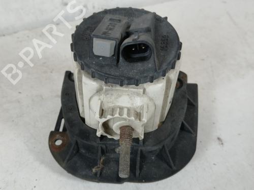 Used Right front fog light Right front fog light 37362527 37362527