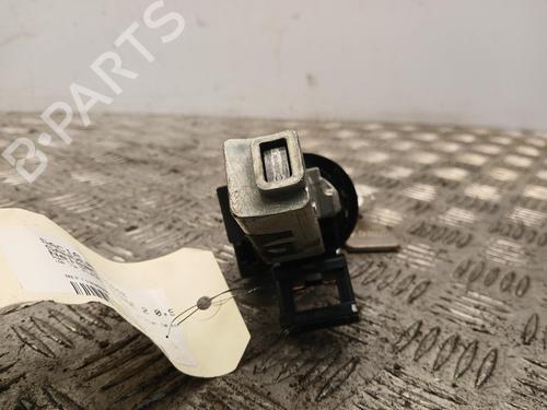 Used Ignition barrel Ignition barrel DACIA SANDERO II TCe 90 (B8M1, B8MA, B8AC) (90 hp) 39631240 39631240