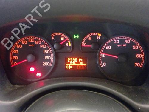 Pièces Détachées Usagées FIAT PUNTO (188_) 1.2 60 (188.030, .050, .130, .150, .230, .250) 4807771