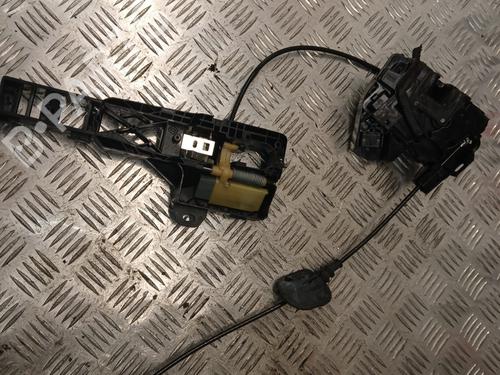 front-right-lock-renault-megane-iv-hatchback-b9amn_-2015-37368354 main image