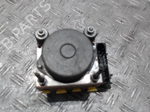 abs-pump-renault-clio-iii-br01-cr01-2005-2006-2007-2008-2009-2010-2011-2012-2013-2014-37360658 main image