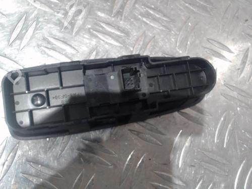 Right front window switch CITROËN C4 Picasso I MPV (UD_) | BP37355843I26 - Image 2