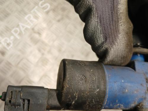 Used Washer pump Washer pump RENAULT CLIO IV (BH_) 1.5 dCi 90 (90 hp) 39749925 39749925