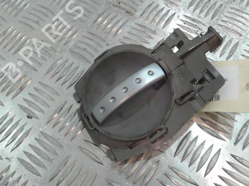Used Front left interior door handle Front left interior door handle 37352765 37352765