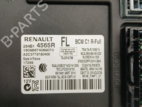 fuse-box-renault-megane-iv-hatchback-b9amn_-2015-37746294 main image