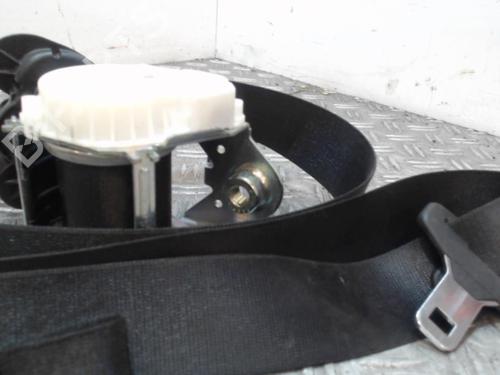 Front right seatbelt BMW 1 (E81) 118 d | BP37353370I25 - Image 2
