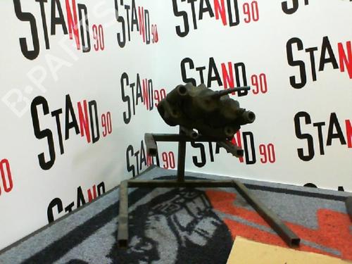 Used Right front brake caliper Right front brake caliper 37350584 37350584