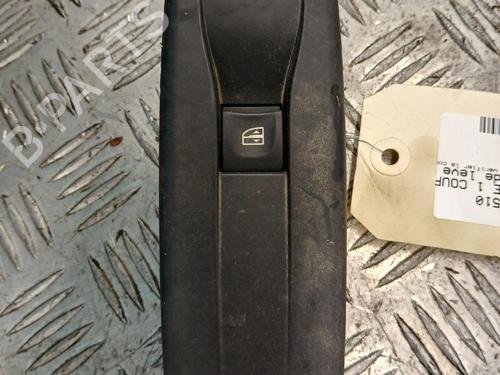 Used Right front window switch Right front window switch RENAULT MEGANE III Coupe (DZ0/1_) 1.5 dCi (DZ0B) (106 hp) 39606768 39606768
