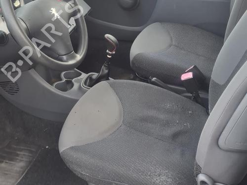 Left front window switch PEUGEOT 107 (PM_, PN_) 1.0 | BP37373561I27 - Image 11