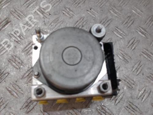 abs-pump-renault-clio-iii-br01-cr01-2005-2006-2007-2008-2009-2010-2011-2012-2013-2014-37360255 main image