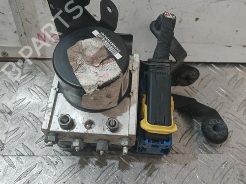 abs-pump-renault-megane-iii-hatchback-bz01_-b3_-2008-37364570 main image
