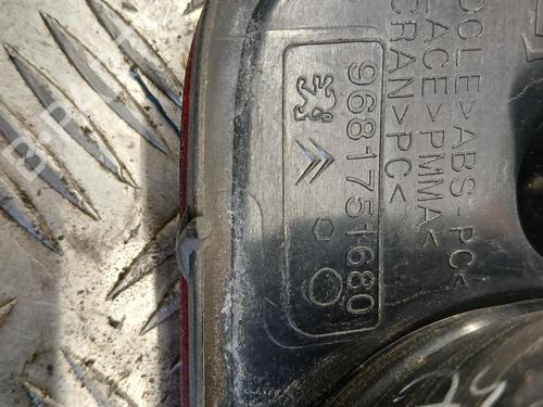 right-tailgate-light-citroen-c3-ii-sc_-2009-38774718 main image
