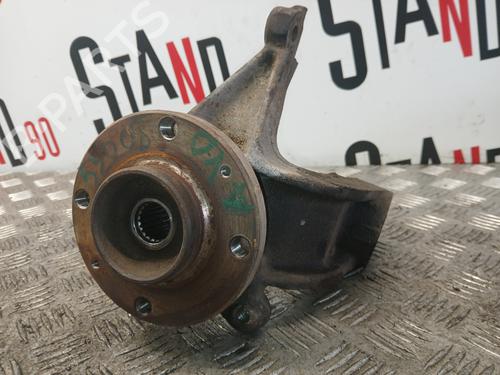 Used Right front steering knuckle Right front steering knuckle 37372667 37372667