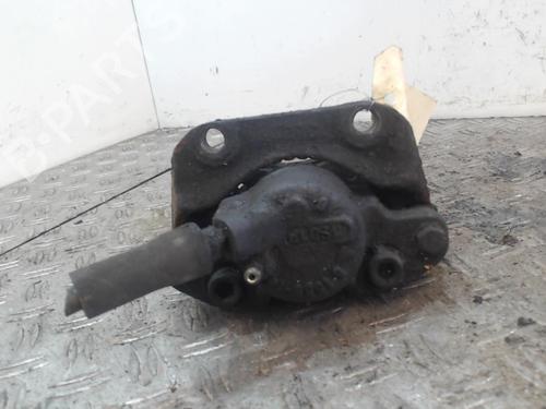 Used Right front brake caliper Right front brake caliper 37353239 37353239