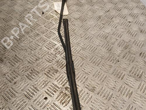 Used Front windshield wiper arm Front windshield wiper arm DACIA DOKKER MPV (KE_) 1.5 Blue dCi 95 (KEJL) (95 hp) 39942172 39942172