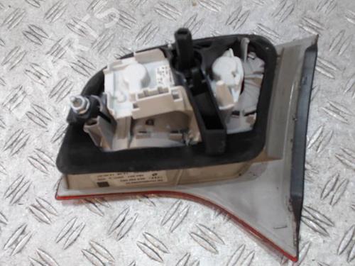 left-tailgate-light-audi-a4-b7-avant-8ed-2004-2005-2006-2007-2008-37361956 main image