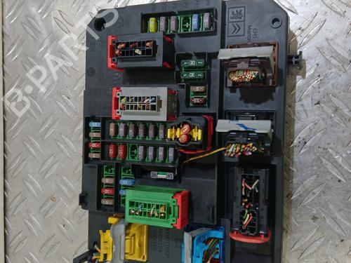 Fuse box CITROËN C4 II (NC_) 2.0 HDi / BlueHDi 150 | BP37364464E1 - Image 2