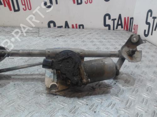 Used Front wiper motor Front wiper motor TOYOTA YARIS (_P1_) 1.3 (SCP12_, SCP13_, SCP12R, SCP13R) (87 hp) 37354998 37354998