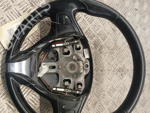 steering-wheel-renault-captur-i-j5_-h5_-2013-40507704 main image