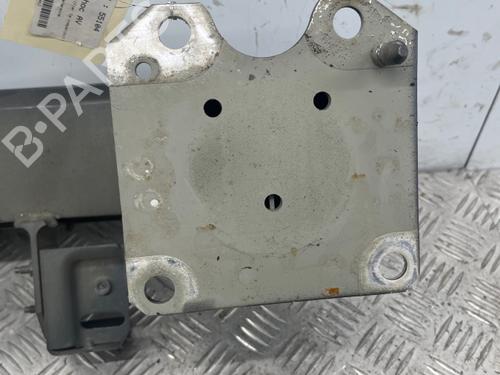 Used Front bumper reinforcement Front bumper reinforcement CITROËN C5 III (RD_) [2008-2017] 40507757 40507757