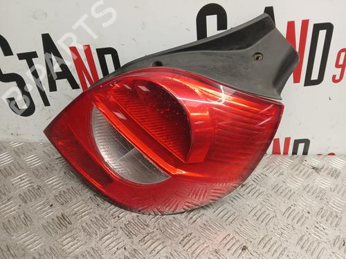right-taillight-renault-clio-iii-br01-cr01-2005-2006-2007-2008-2009-2010-2011-2012-2013-2014-37369029 main image