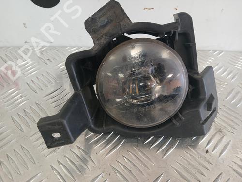 right-front-fog-light-ds-ds-3-sa_-2015-2016-2017-2018-2019-37367593 main image
