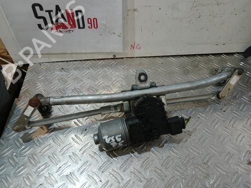 front-wiper-motor-audi-a3-8l1-1996-1997-1998-1999-2000-2001-2002-2003-2004-2005-2006-37364017 main image