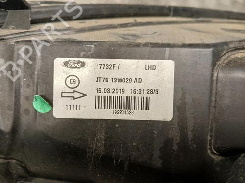 right-headlight-ford-transit-courier-b460-mpv-2014-39749983 main image