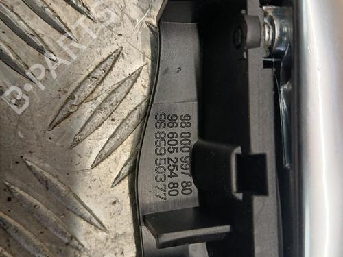 Used Front left exterior door handle Front left exterior door handle 38976955 38976955